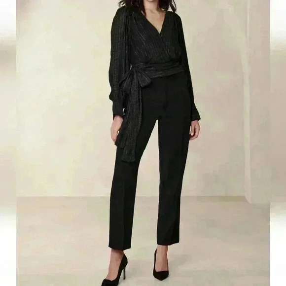 BANANA REPUBLIC CROPPED METALLIC BLOUSE - Picture 3 of 5